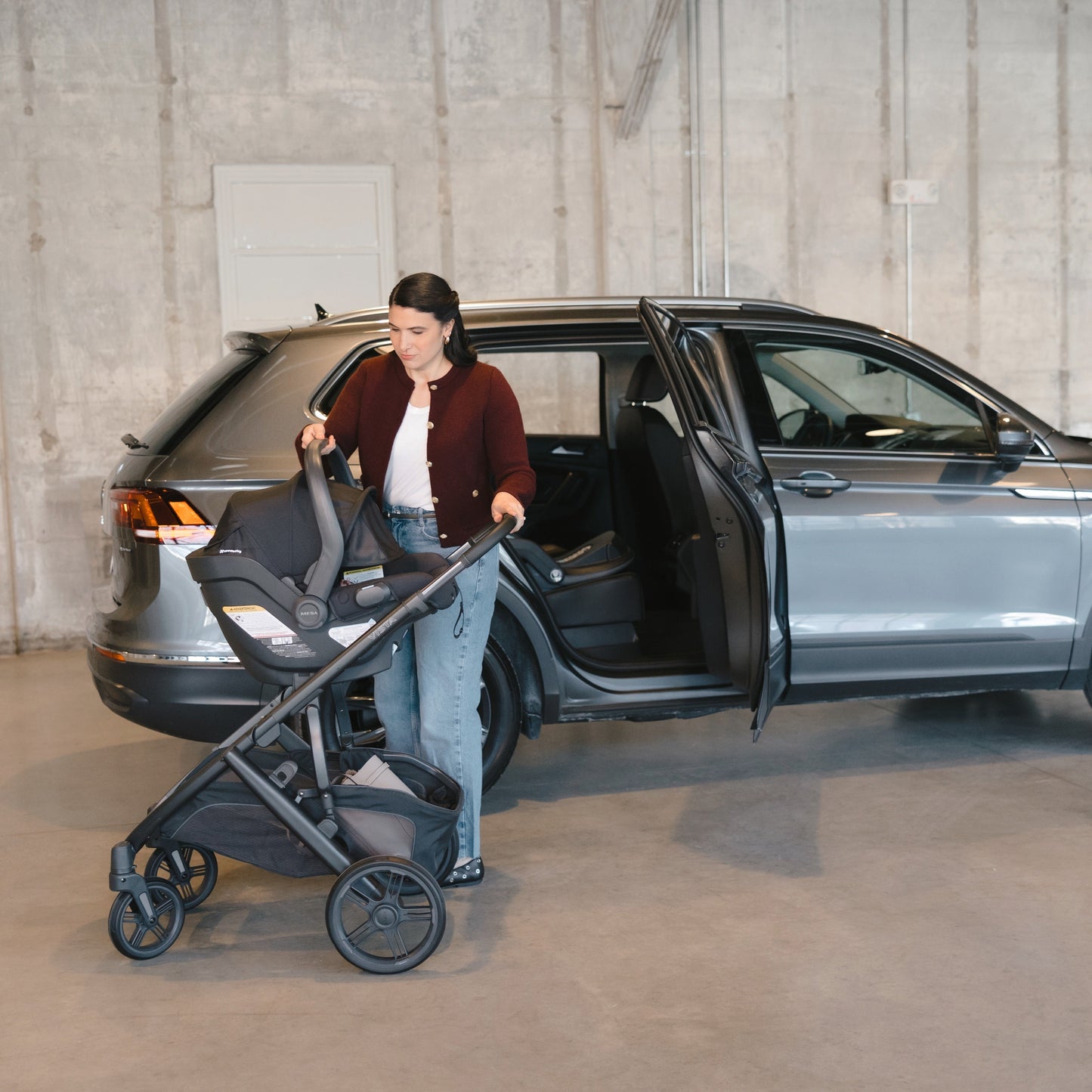 Uppababy Vista V3 + Mesa V3 Travel System