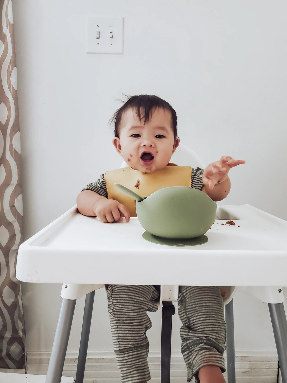 Ali+Oli Suction Bowl & Spoon