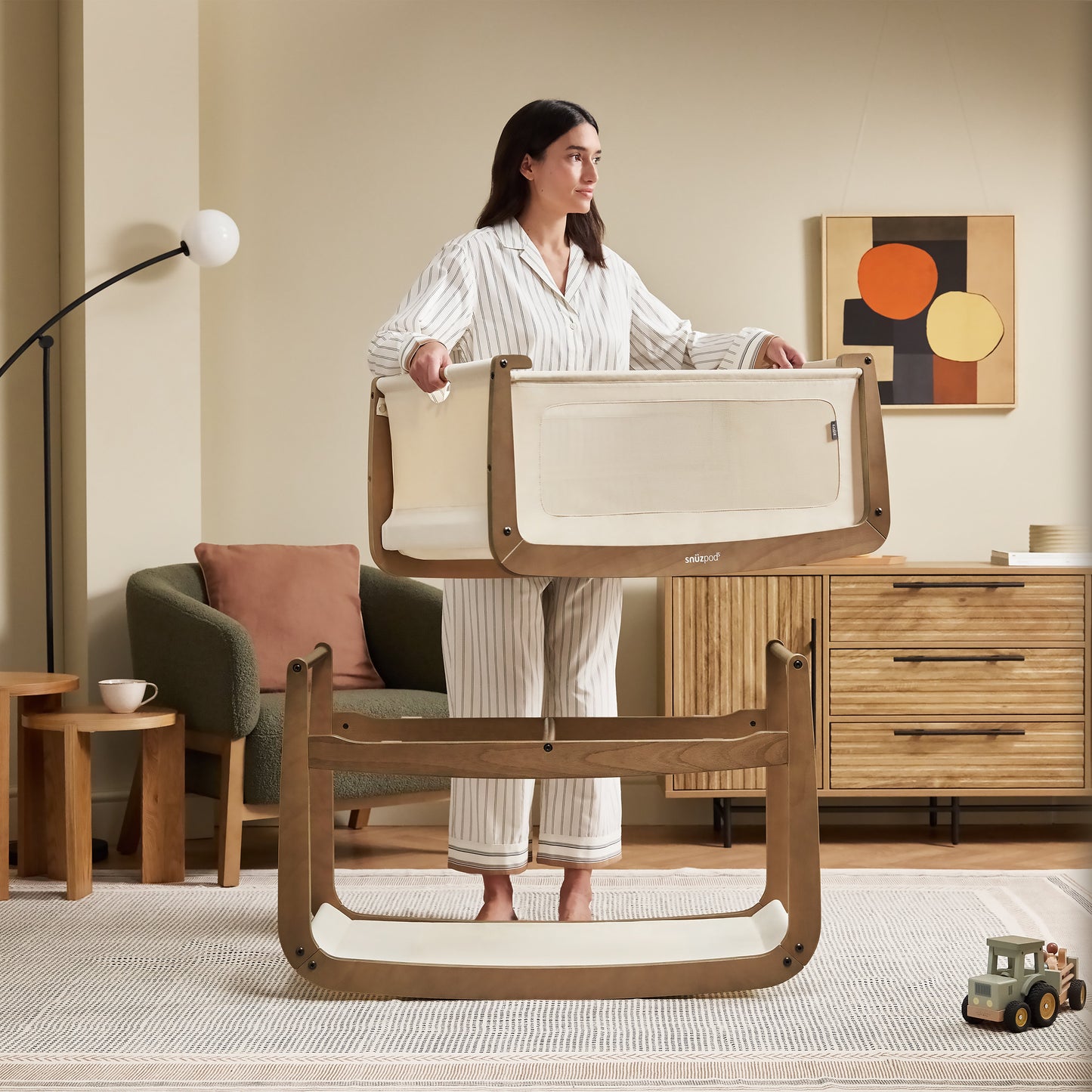 Snuz SnuzPod5 Bedside Crib Walnut