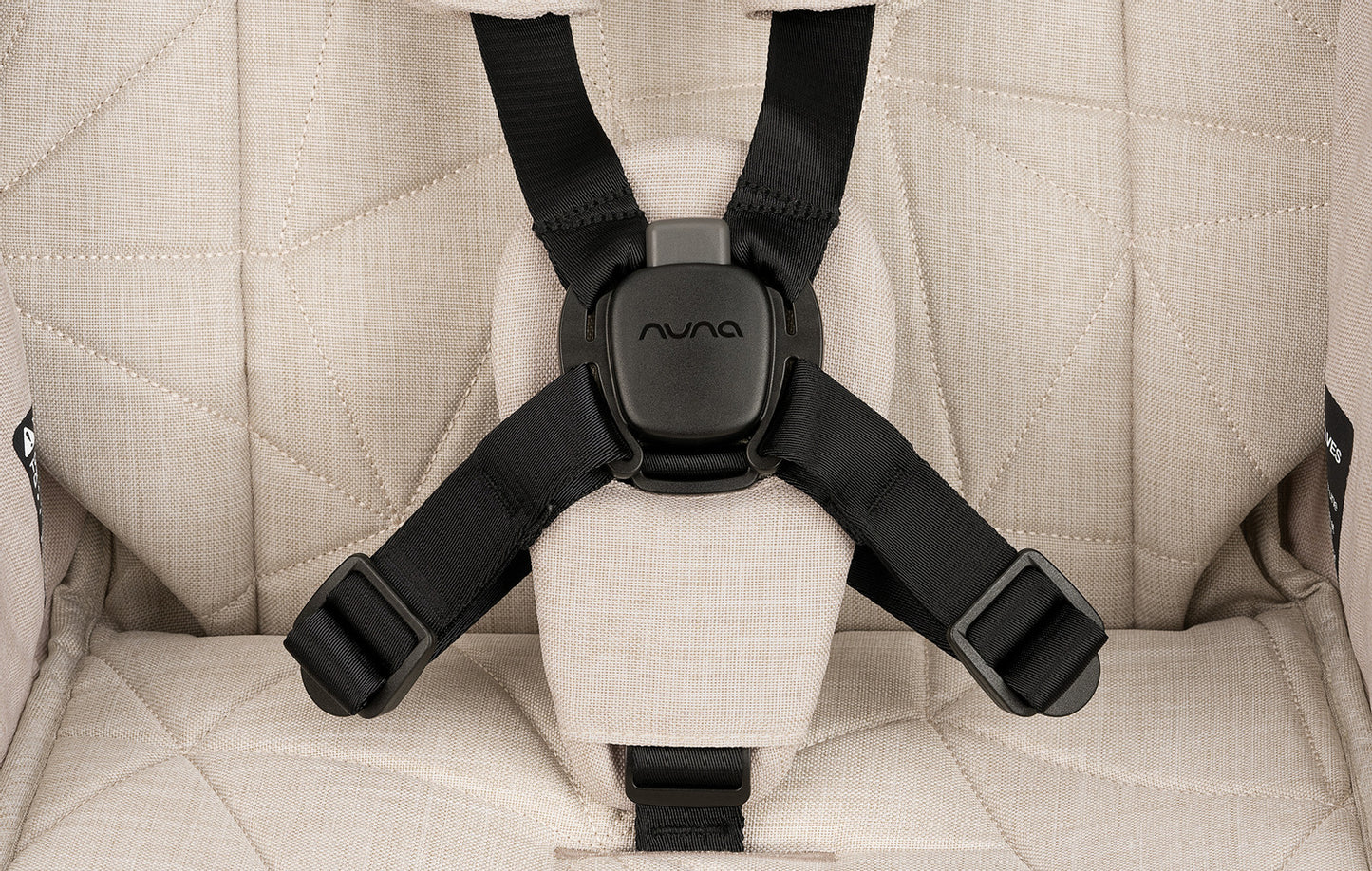 BMW x Nuna TRVL lx Stroller 5 point safety harness