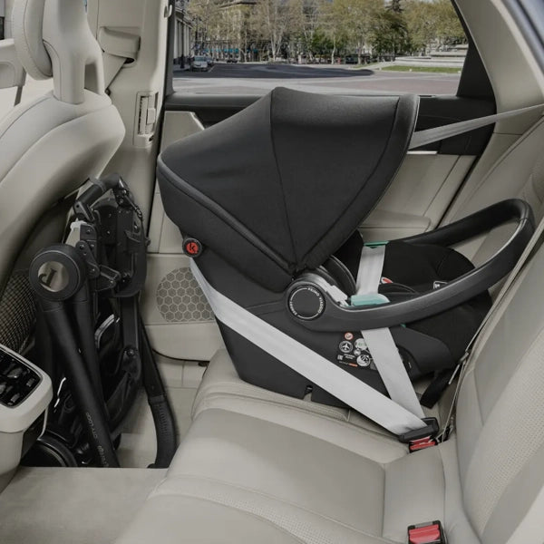 Peg Perego City Loop Stroller + Primo Viaggio Urban Mobility Infant Car Seat Lifestyle using European Belt Path