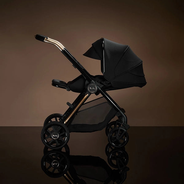 Silver Cross Reef 2 Stroller in Special Edition Espresso Reversible Seat Parent Lie Flat Position Profile