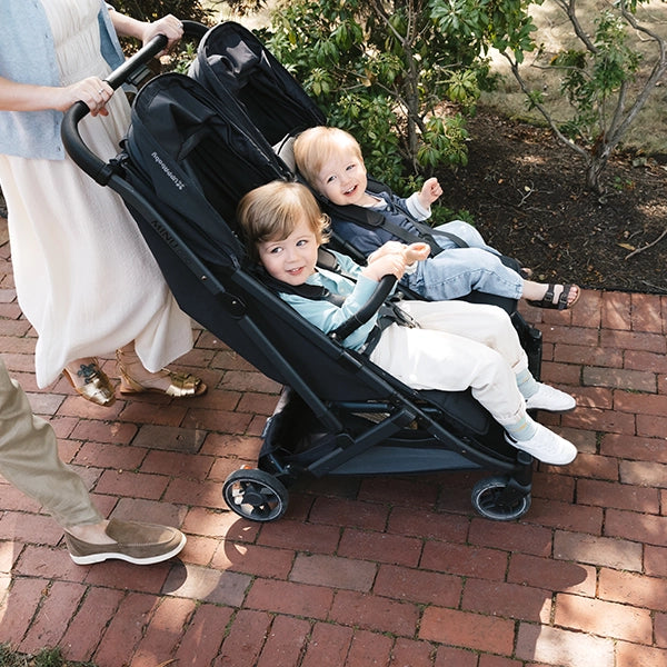 UPPAbaby Minu Duo in Jake Siblings Stroll Lifestyle