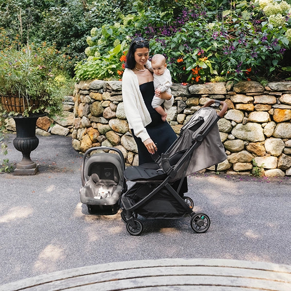 UPPAbaby Minu V3 Lifestyle Travel System Ready Lifestyle