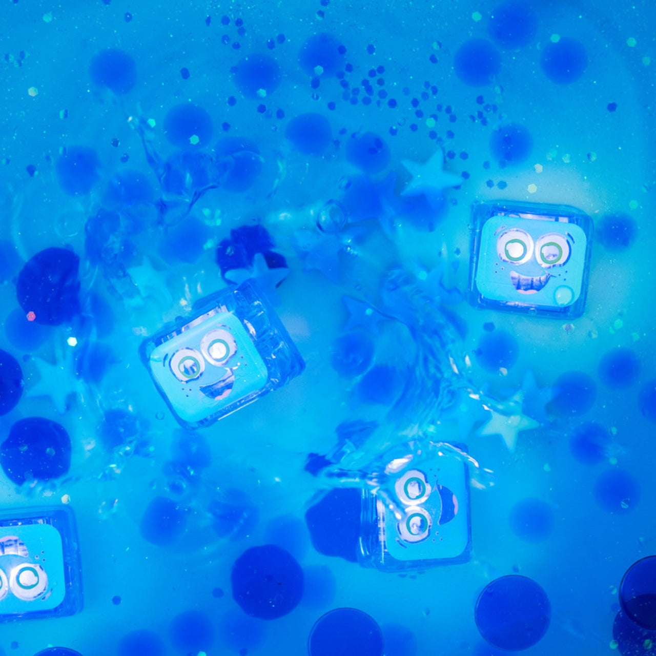Kids toys GLO PALS LIGHT-UP CUBES