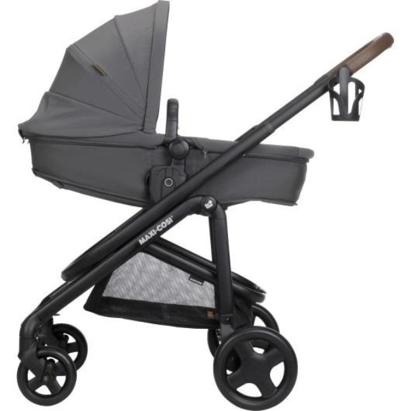 Tayla Max the Travel system made y maxi-cosi