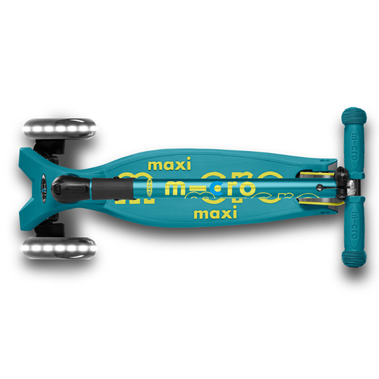 Micro Kickboard Maxi Foldable LED Wheels Scooter