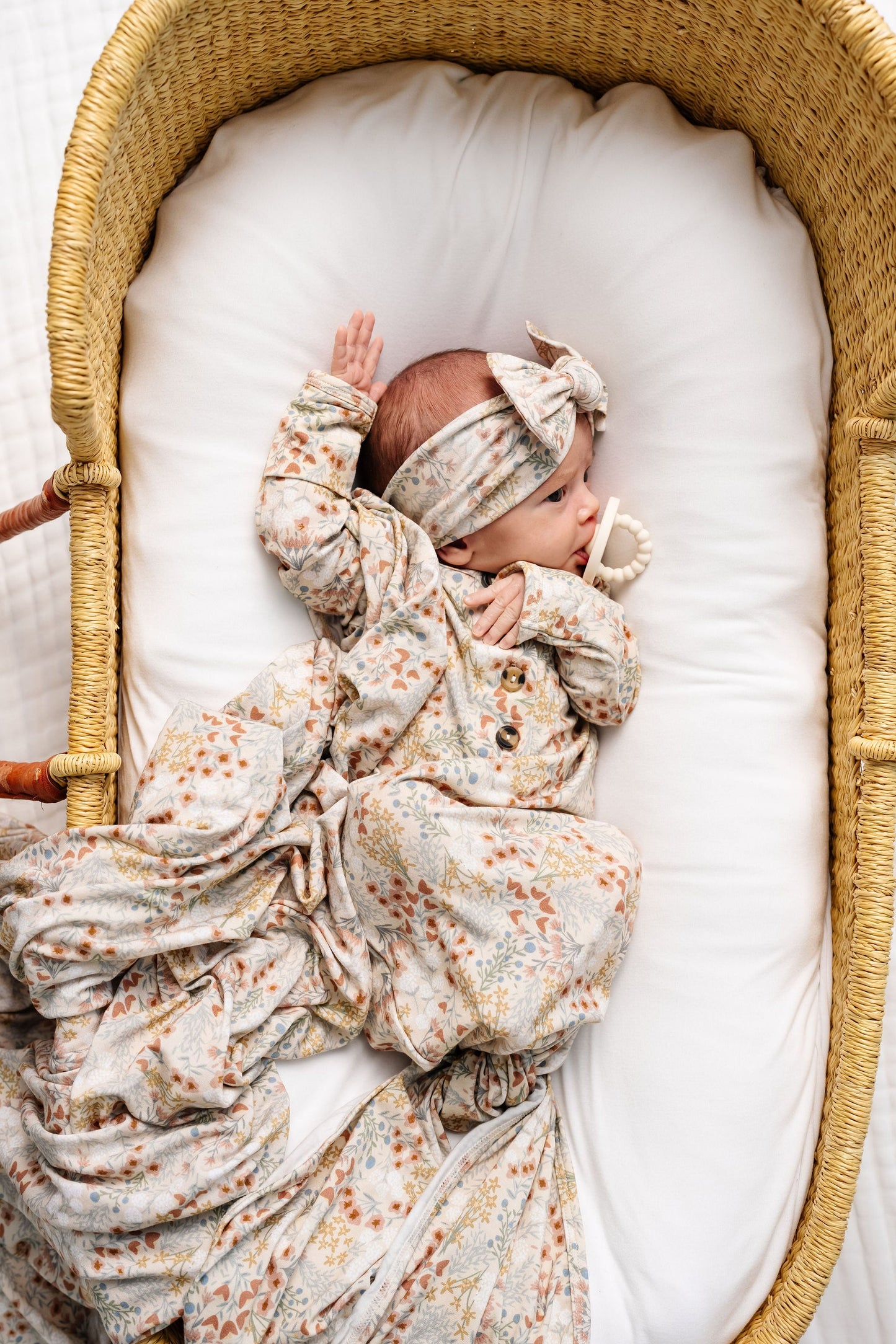 Pearl Newborn Headband Bundle (Gown)