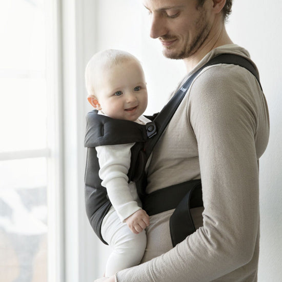 Baby Bjorn Baby Carrier Mini - Black Cotton is easy to use for moms and dads