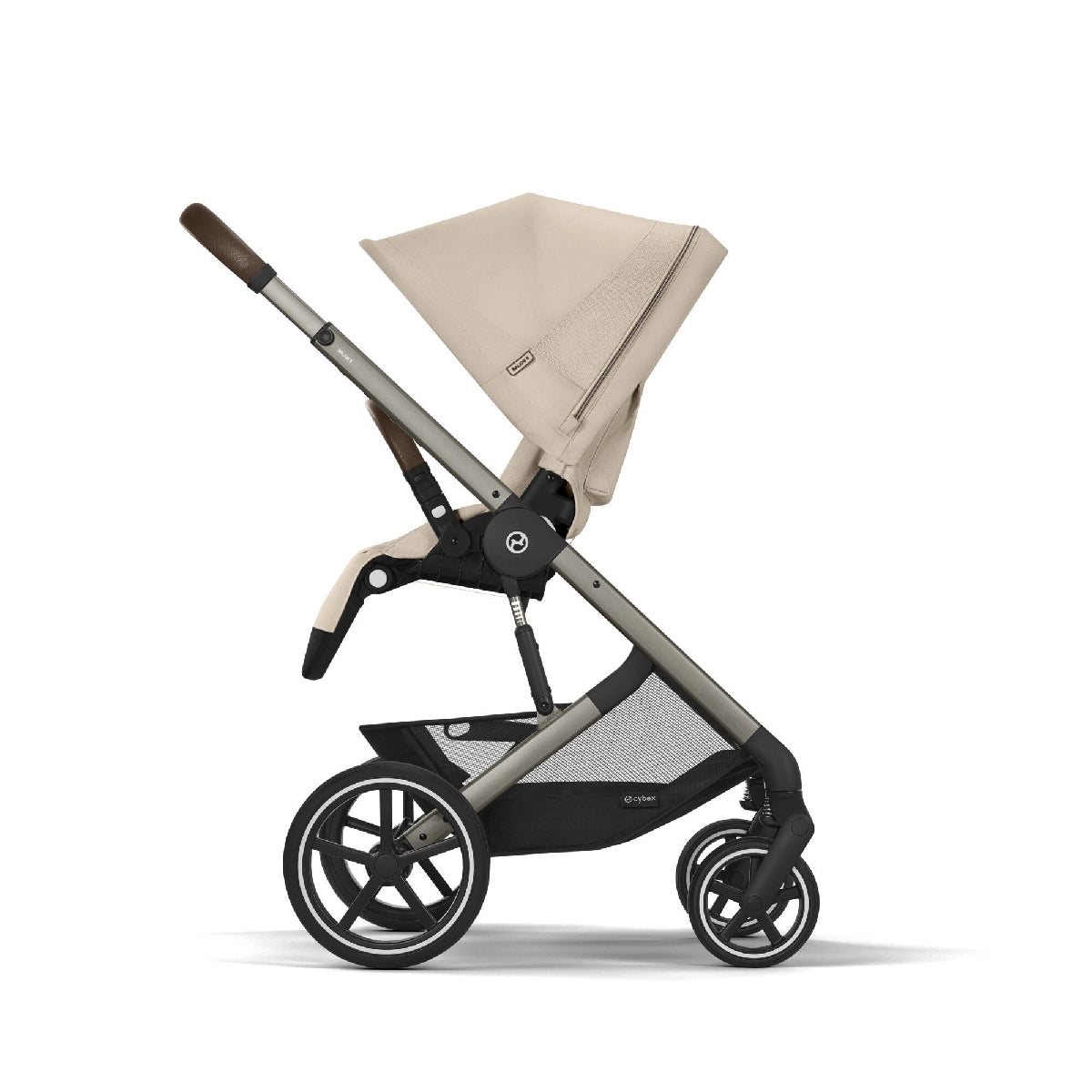Cybex Balios Rear Facing seat that's reversible to front facing. Parent facing for little toddlers and world facing once they're ready to explore the world