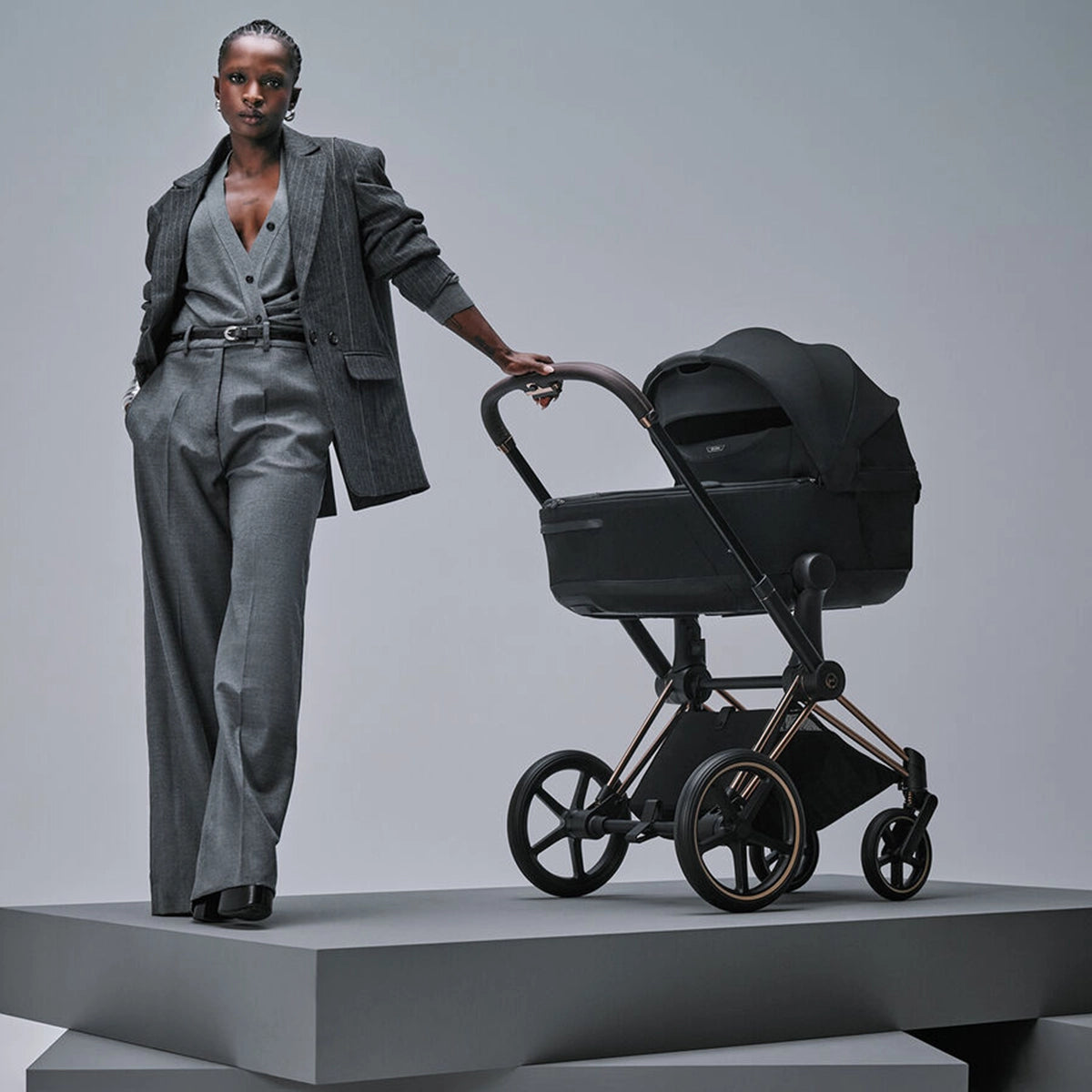 Cybex Priam Comfort Newborn Bundle