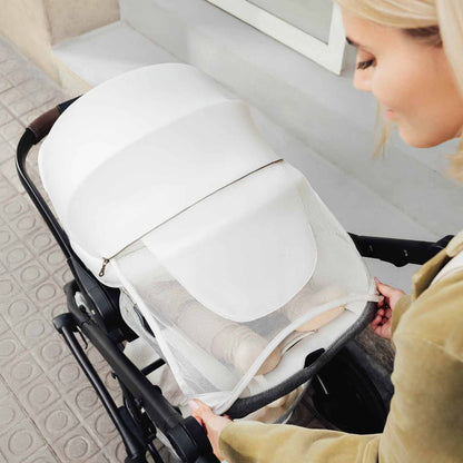 Romer Juni Infant Car Seat with Versa Base, SecureLoc Technology, Luxury Cover - Pearl