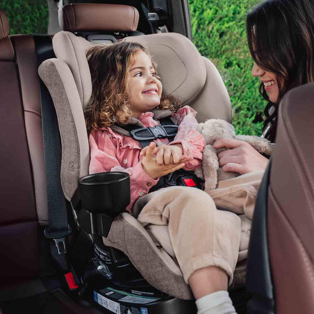 Romer Veni Convertible Car Seat, Two-Stage Car Seat with Slim 17” Design and SecureLoc - Truffle