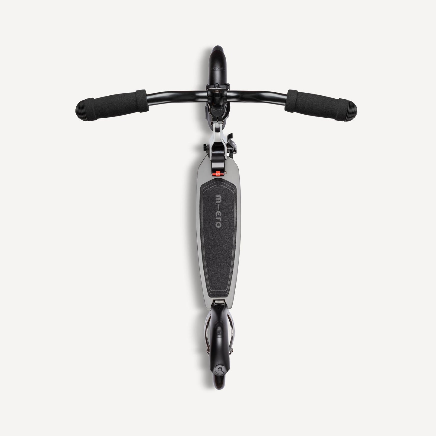 Micro Classic Black Neochrome Scooter