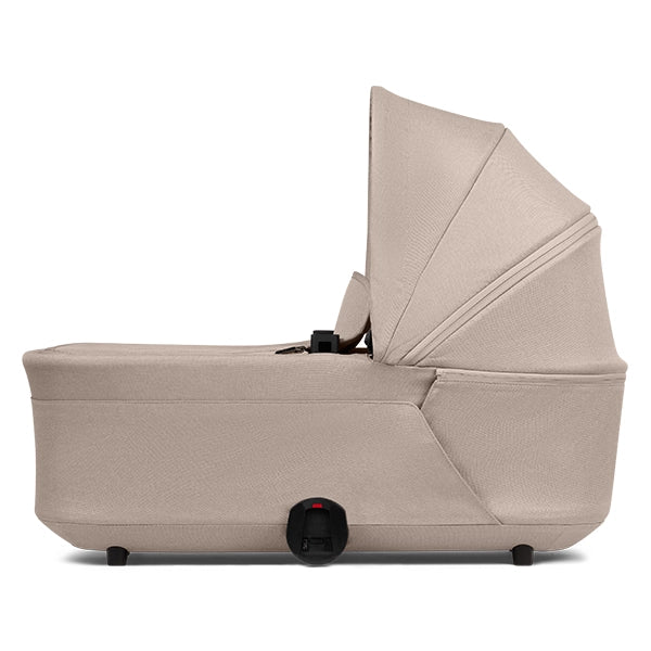Joolz Hub² Carry Cot in Sandy Taupe Hero Image
