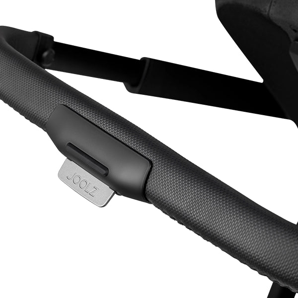 Joolz Hub² Compact Stroller Detailed Handle Bar