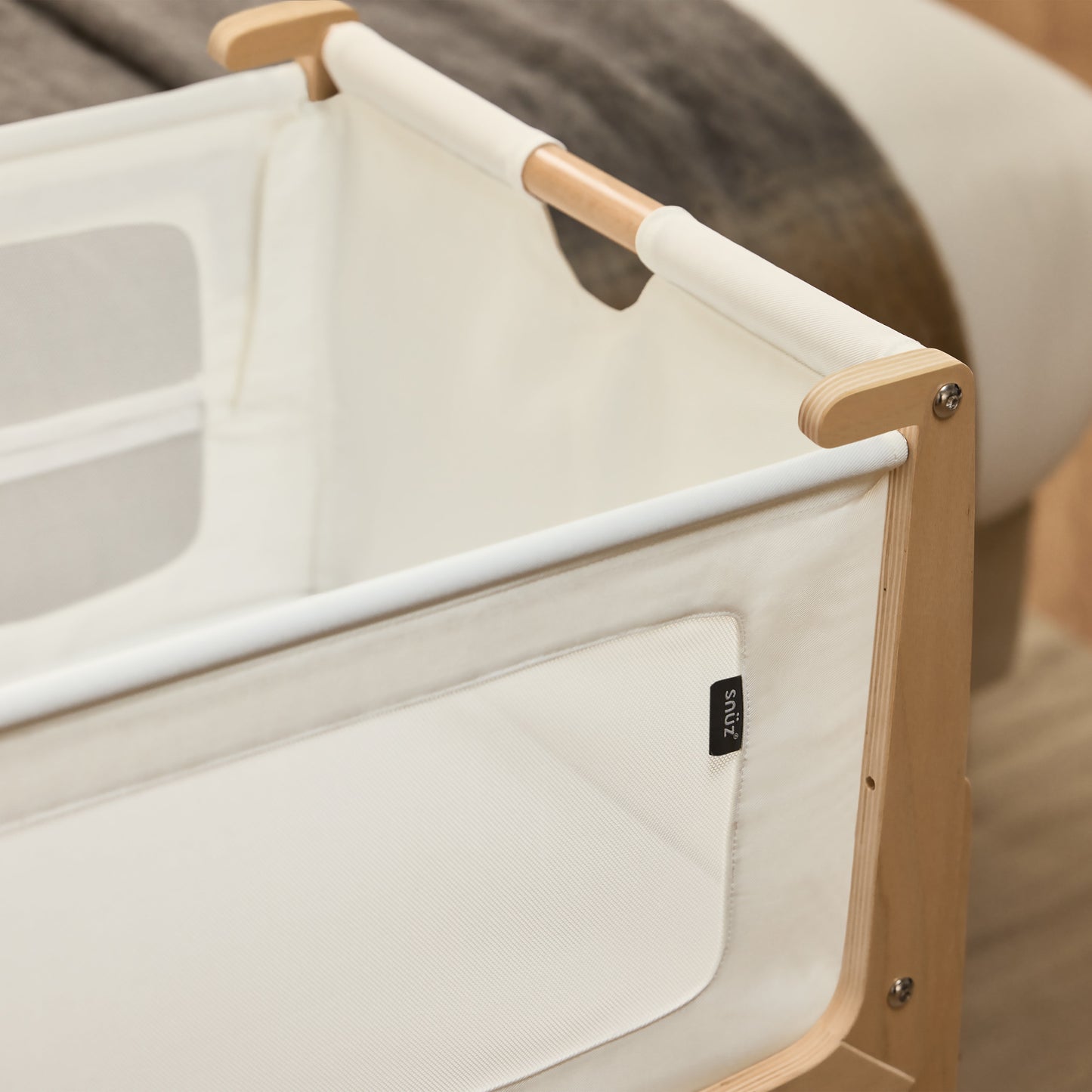 Snuz SnuzPod5 Bedside Crib Natural
