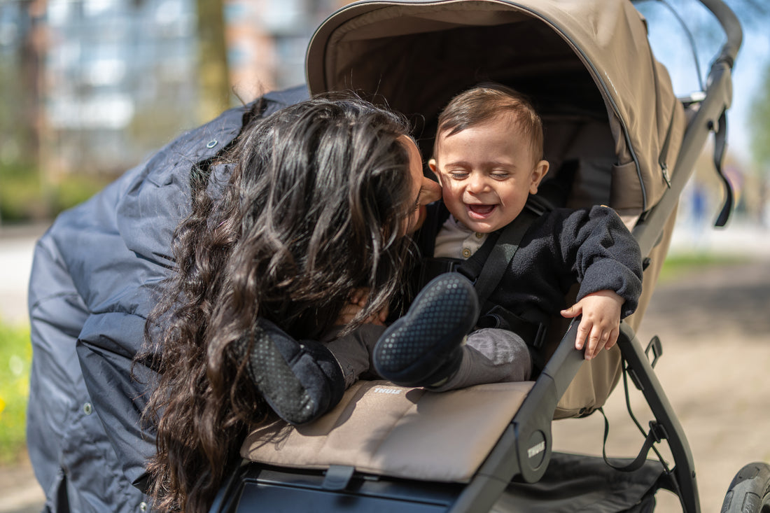 thule urban glide vs uppababy ridge Thule Urban Glide 3 Newborn Bundle – Kidsland