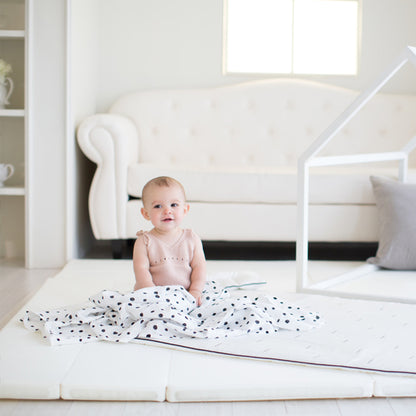 Innobaby Dono&Dono Light Muslin Cuddle Blanket - Black Etoile-3
