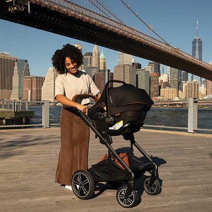 Nuna MIXX Next + PIPA URBN Travel System