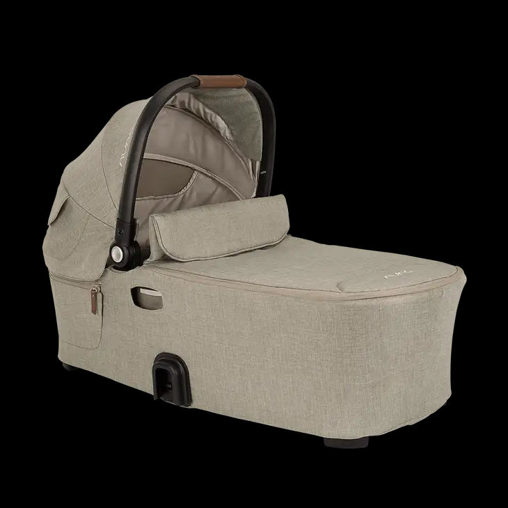 bassinet by nuna 