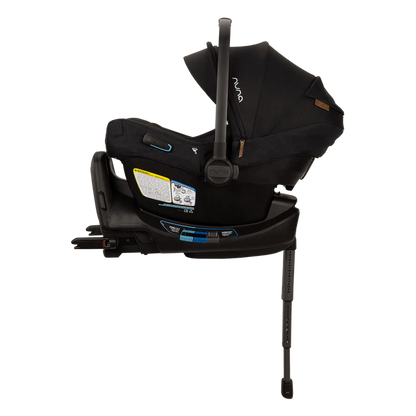 NUNA Pipa Aire rx infant car seat with RELX base 