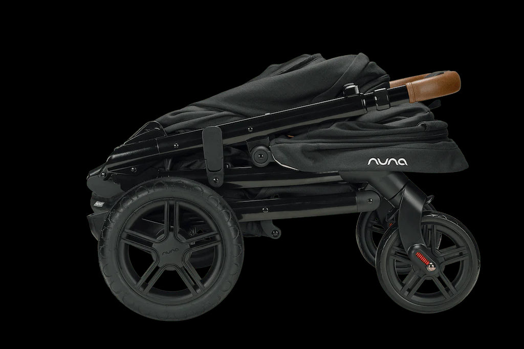 Folded compact tavo Next + pipa Aire infant car seat 