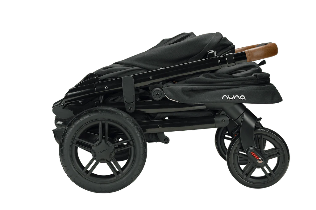 Folded compact tavo Next + pipa Aire infant car seat 