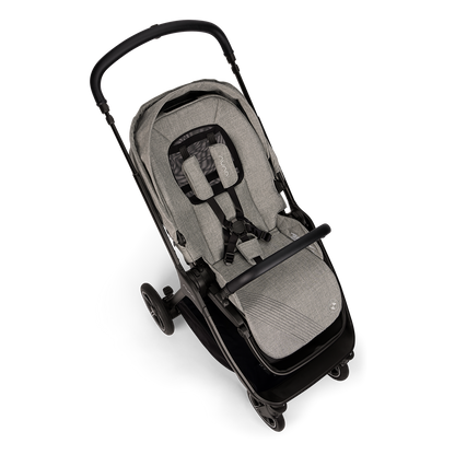 Bmw and Nuna Triv next collaboration - Kidsland 