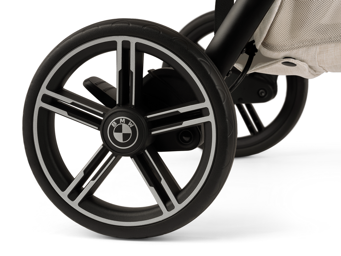 Nuna TRVL lx BMW wheels 