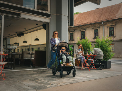 BMW x Nuna MIXX next Stroller in use 