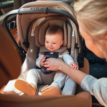 Nuna TRVL lx + PIPA URBN Travel System