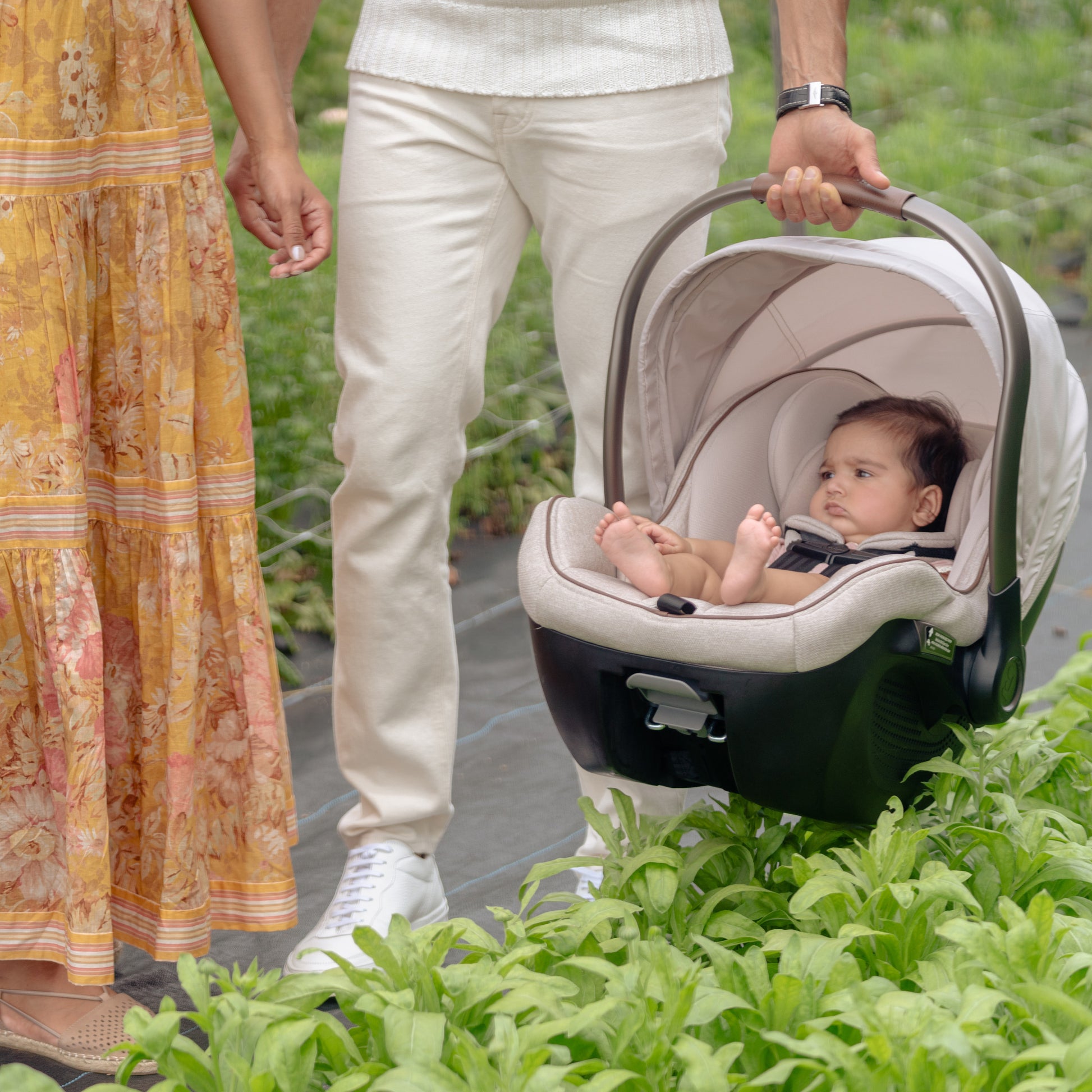 Maxi-Cosi Peri light weight rotating Car Seat