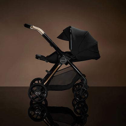 Silver Cross Reef 2 Stroller in Special Edition Espresso Reversible Seat Parent Lie Flat Position Profile