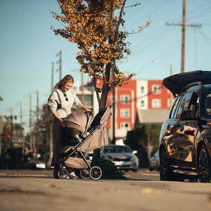 Nuna TRVL lx + PIPA URBN Travel System