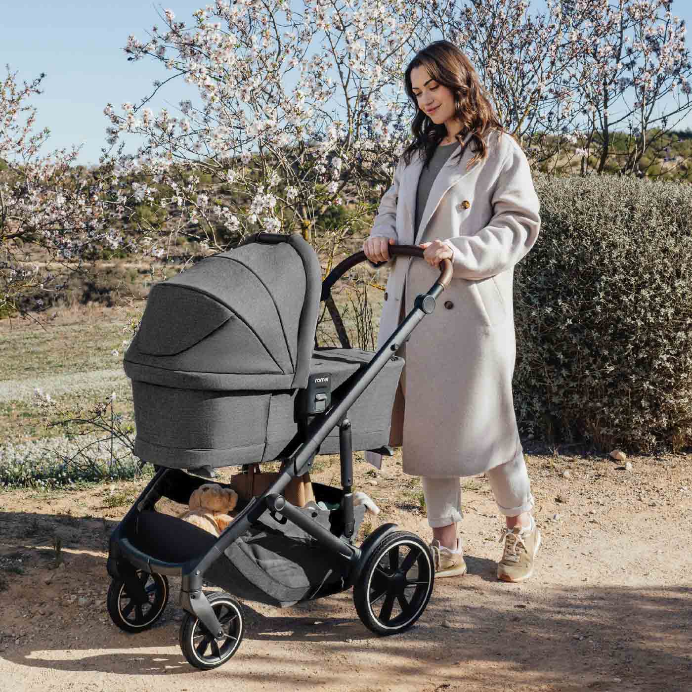 Romer Tura Stroller, Portable Toddler and Baby Stroller - Peppercorn