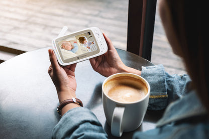 VM85 Connect 5" WiFi Video Baby Monitor - 2 Cameras