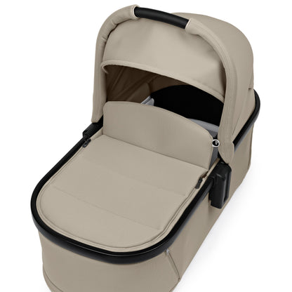 PEG YPSI Bassinet with Stand By Me