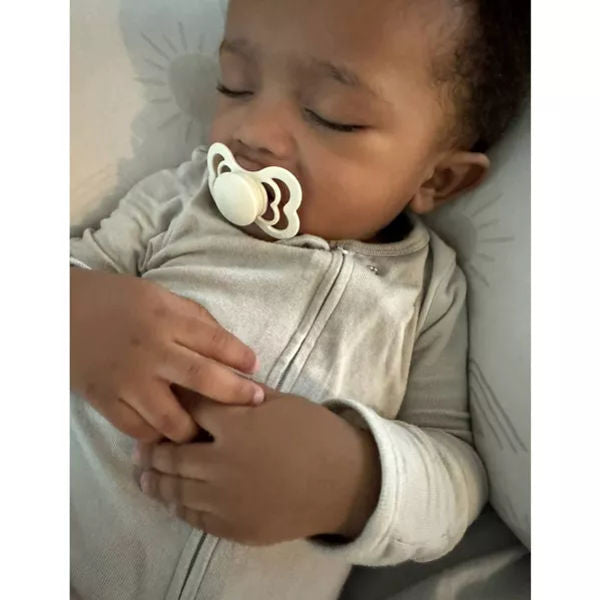 Bibs Supreme 2 Pack Pacifier features 