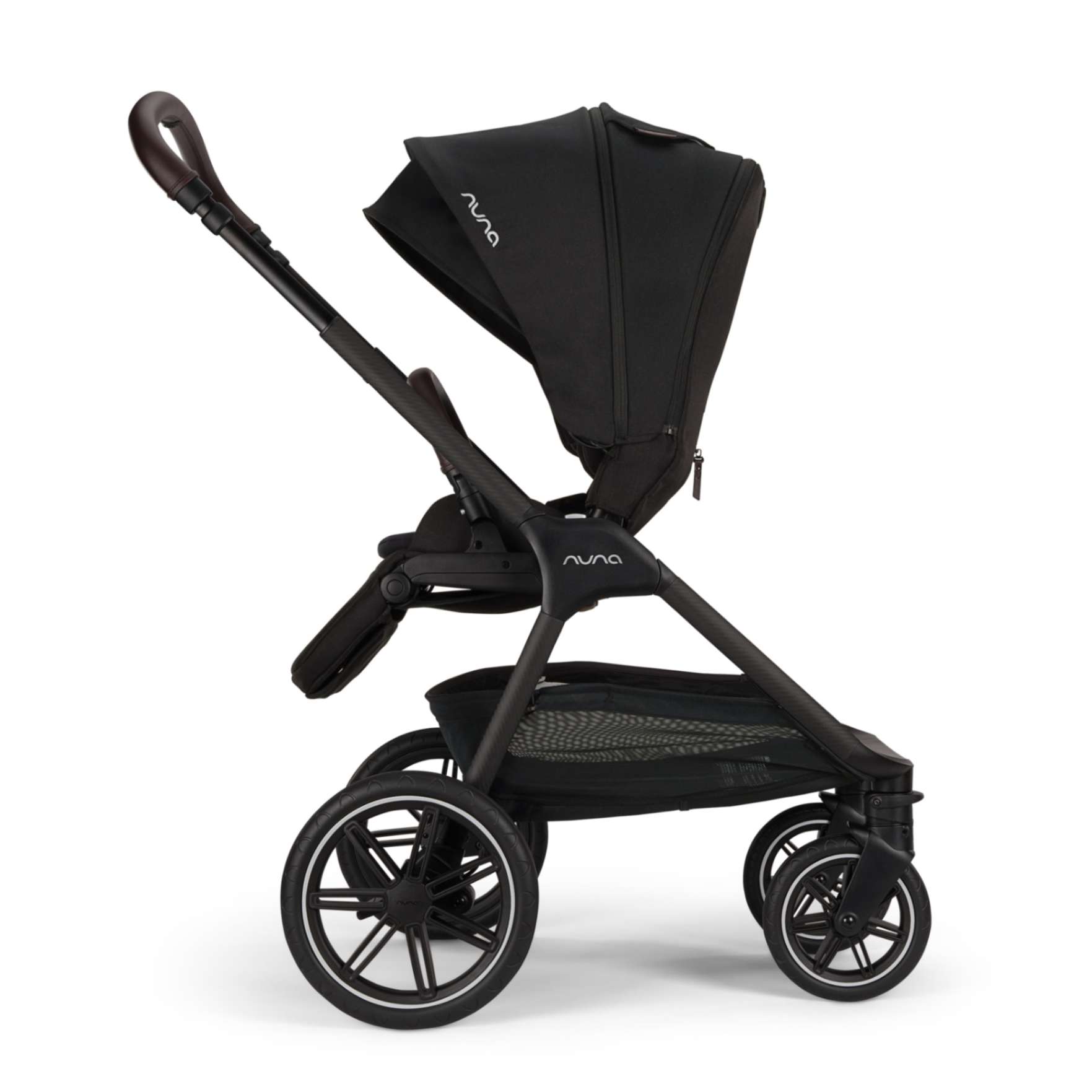Nuna TRIV lx + PIPA urbn Travel System | Lightweight Travel System
