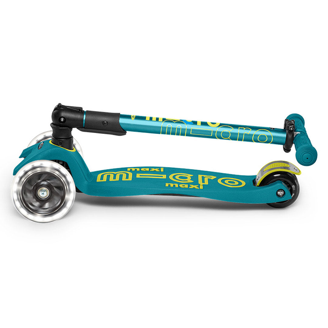 Micro Kickboard Maxi Foldable LED Scooter