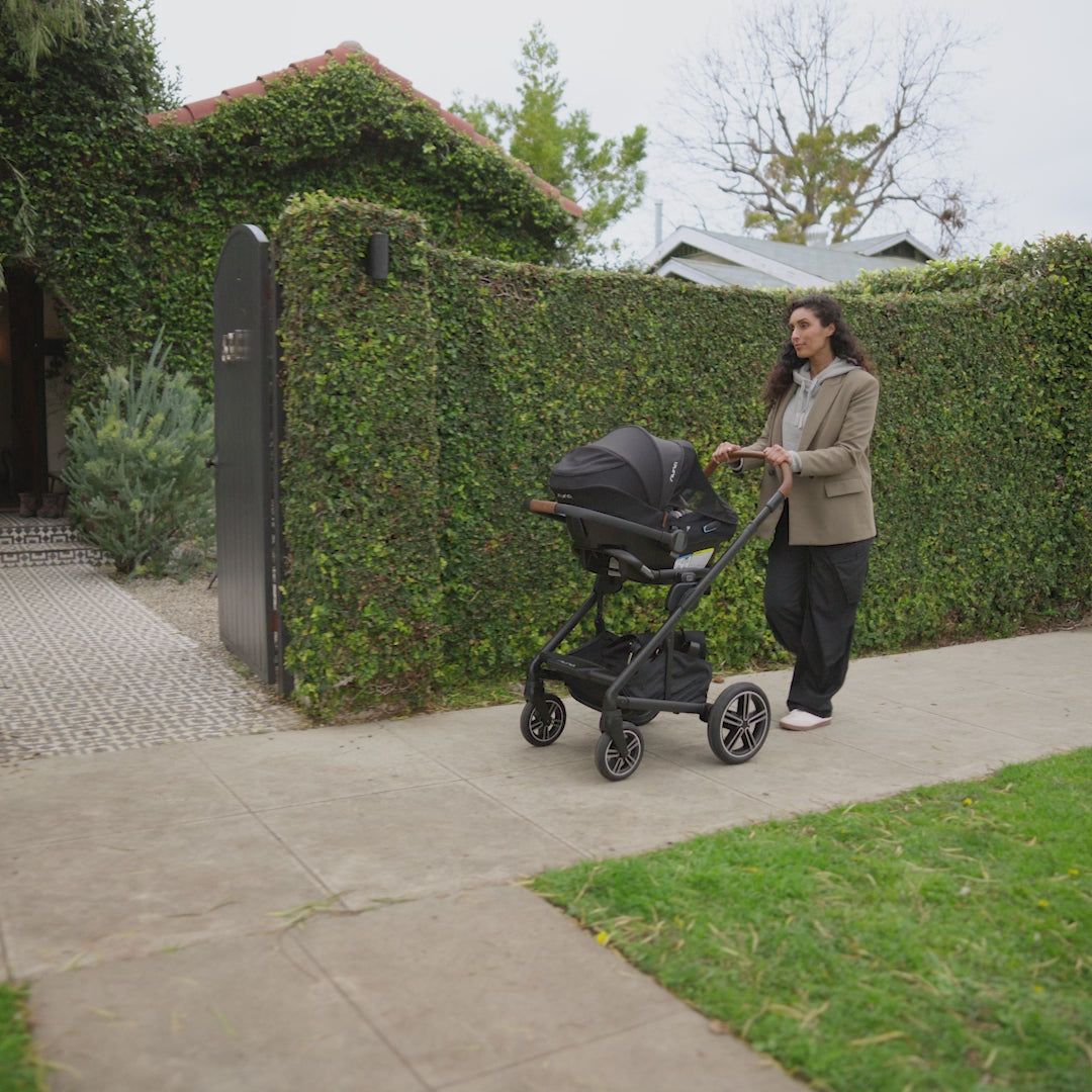 Nuna Mixx Next + Pipa Aire RX Travel System - Video