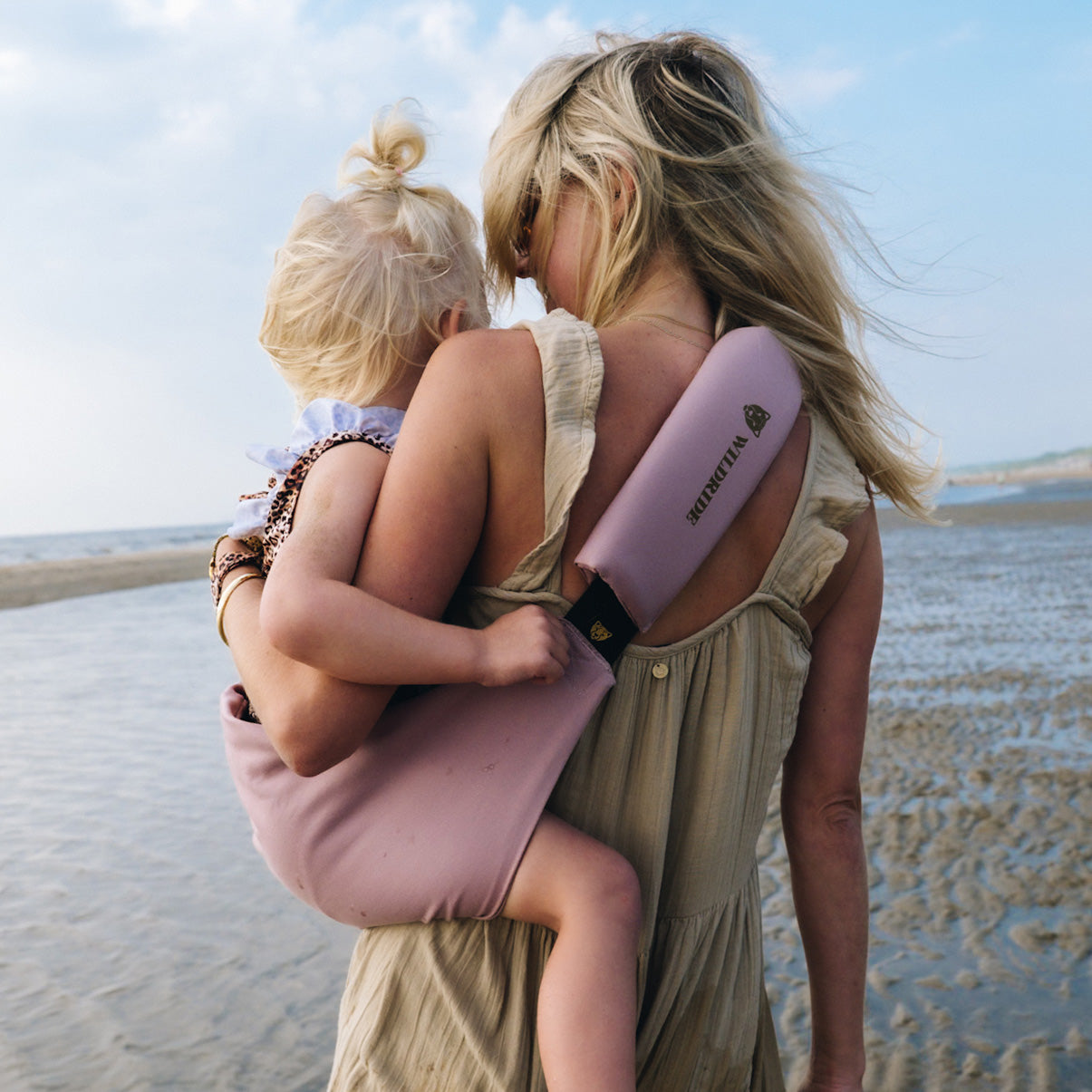 WILDRIDE アクティブキャリー ヴィンテージローズ Wildride Vintage Rose Toddler Carrier | Hip Seat Sling – Kidsland